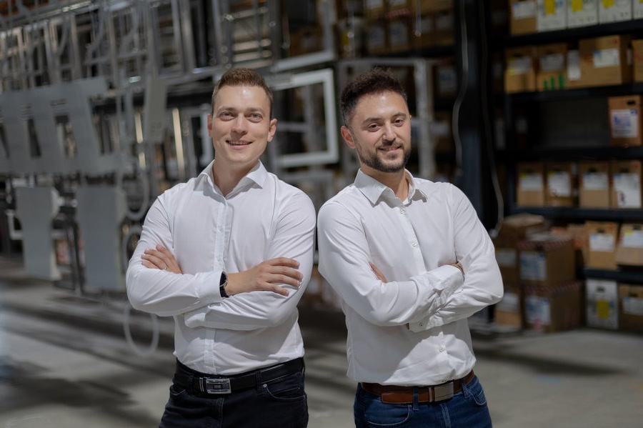 Maxim Sauer und Sa&scaron;a Matinjanin, Gesch&auml;ftsf&uuml;hrung der Scherr Oberfl&auml;chentechnik GmbH